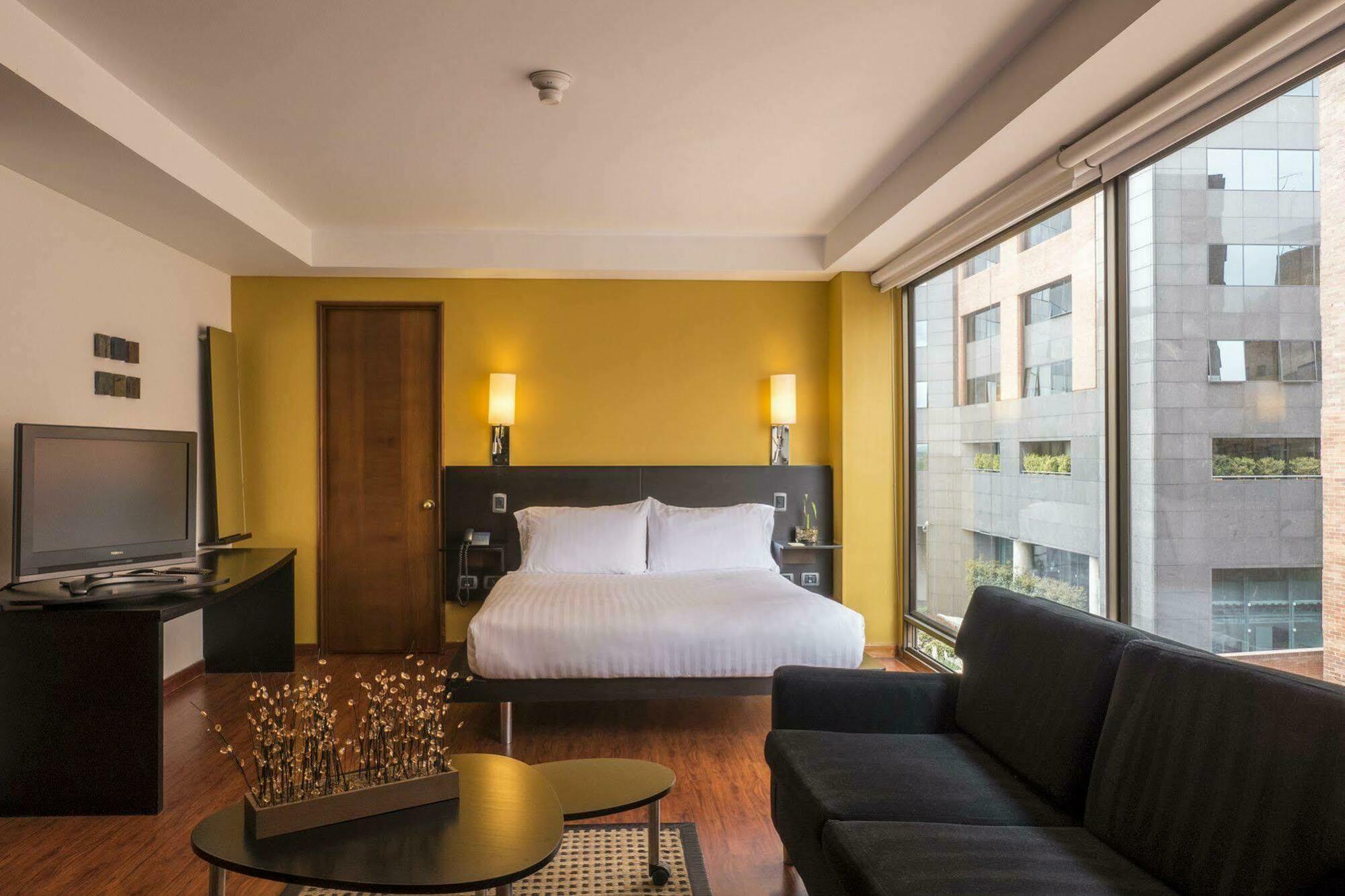 Hotel Lugano Suites 波哥大 外观 照片